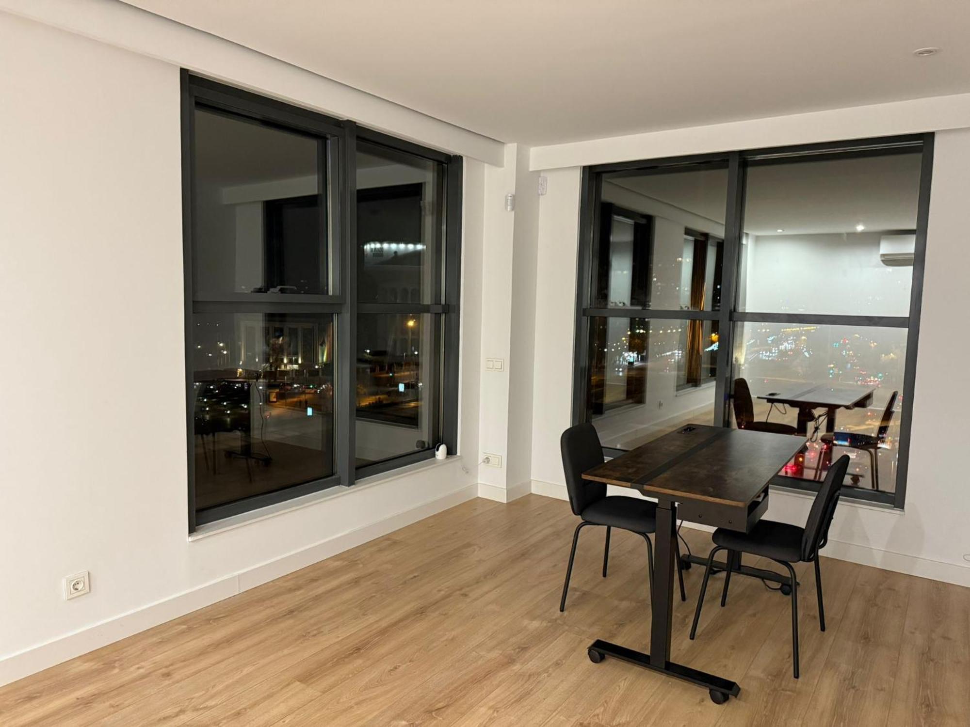 To Room Madrid Castellana Buitenkant foto
